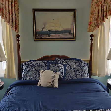 Montague Inn Bed & Breakfast Saginaw Εξωτερικό φωτογραφία