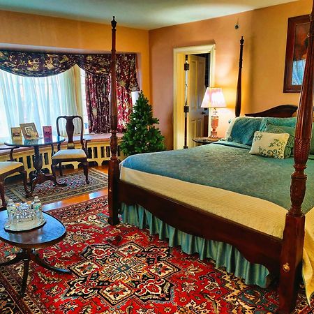 Montague Inn Bed & Breakfast Saginaw Εξωτερικό φωτογραφία