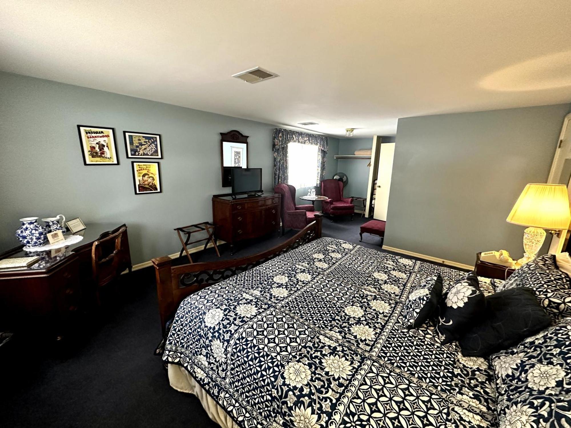Montague Inn Bed & Breakfast Saginaw Εξωτερικό φωτογραφία